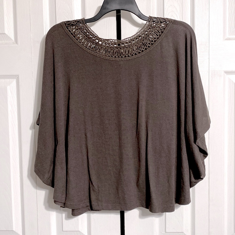 Nine 1 Eighty Womens Brown Knit & lace Shawl style cover top Shirt Size LARGE